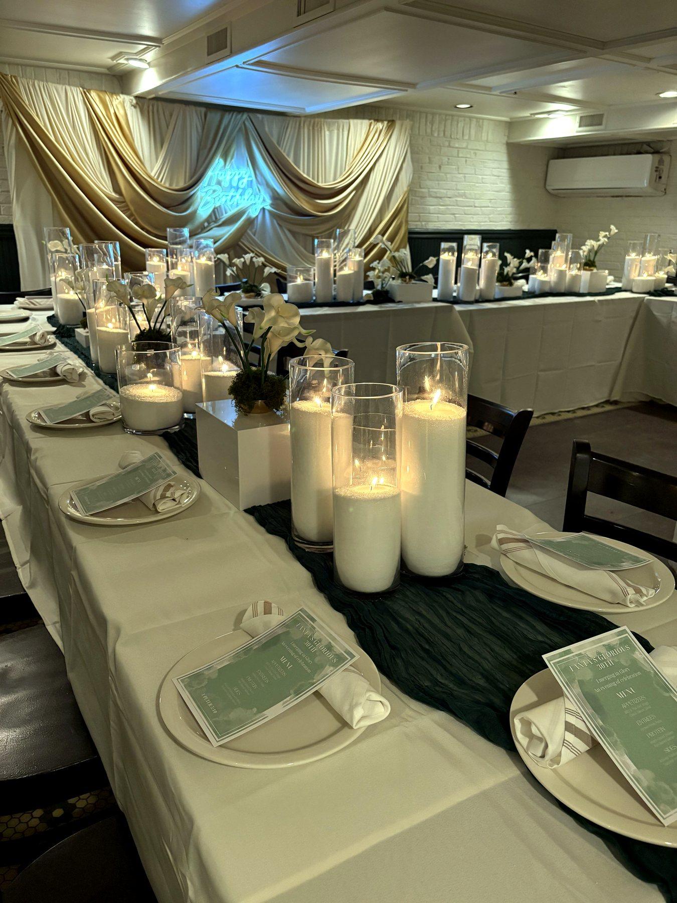 03-elegant-event-table-candles